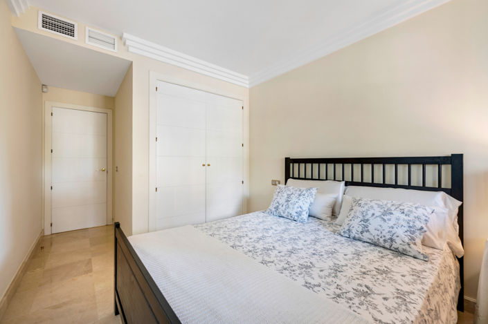 Image No.17-3 Bed Apartment for sale