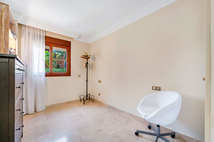 Image No.20-3 Bed Apartment for sale