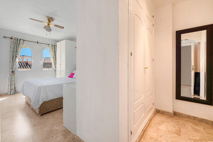 Image No.11-2 Bed Apartment for sale