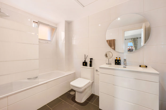 Image No.14-2 Bed Apartment for sale