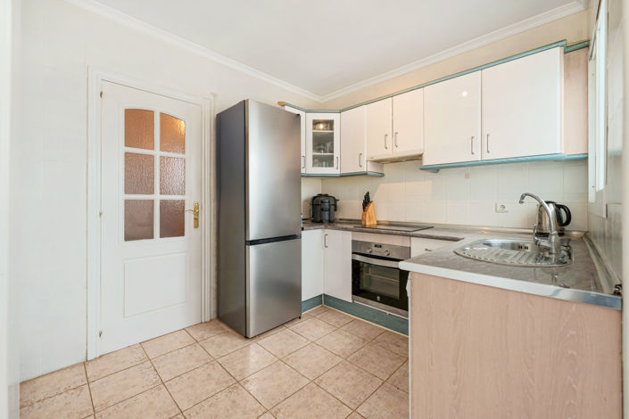 Image No.8-2 Bed Apartment for sale