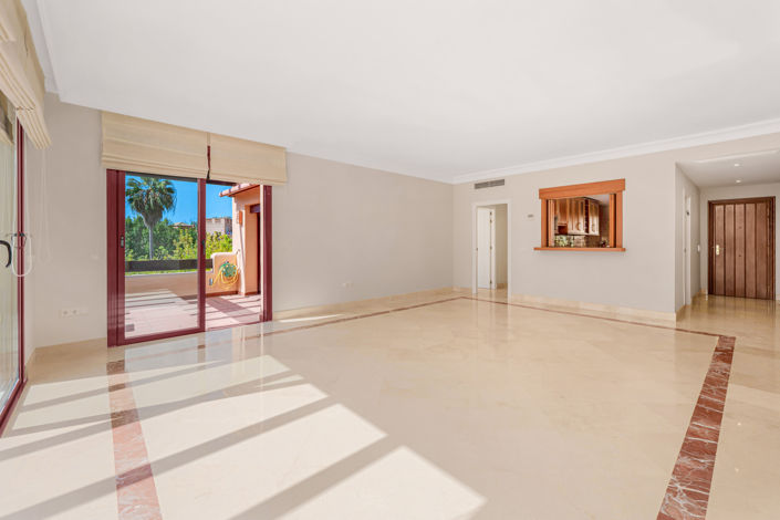 Image No.3-3 Bed Apartment for sale