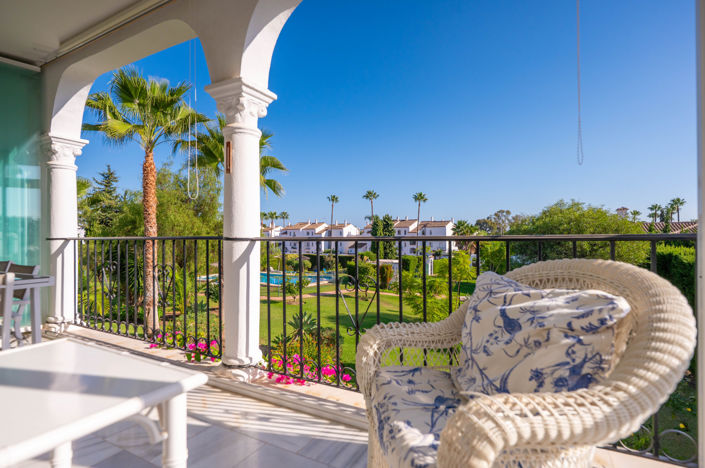 Image No.1-Appartement de 2 chambres à vendre à Estepona