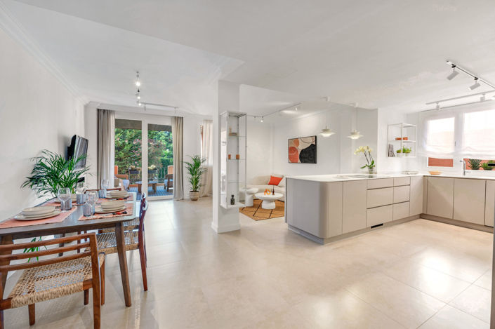 Image No.1-Appartement de 2 chambres à vendre à Estepona