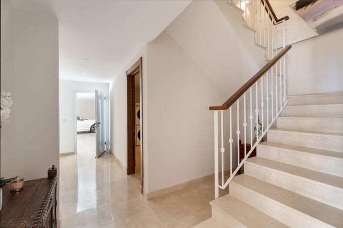 Image No.13-5 Bed Villa for sale