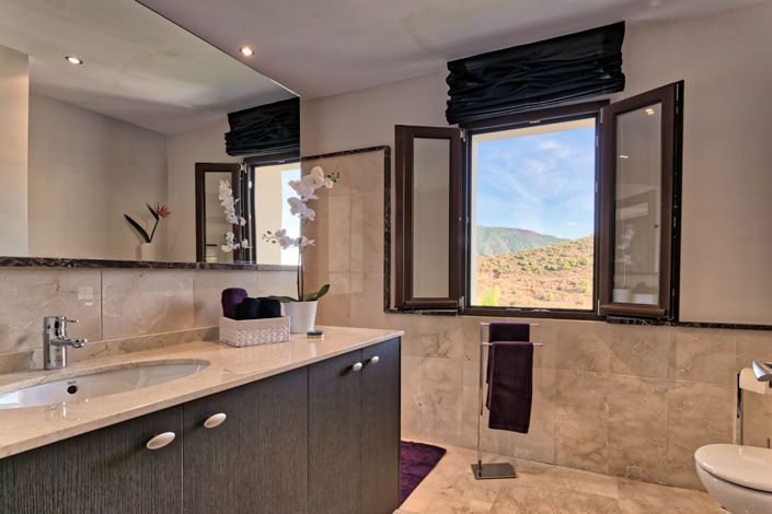 Image No.24-5 Bed Villa for sale