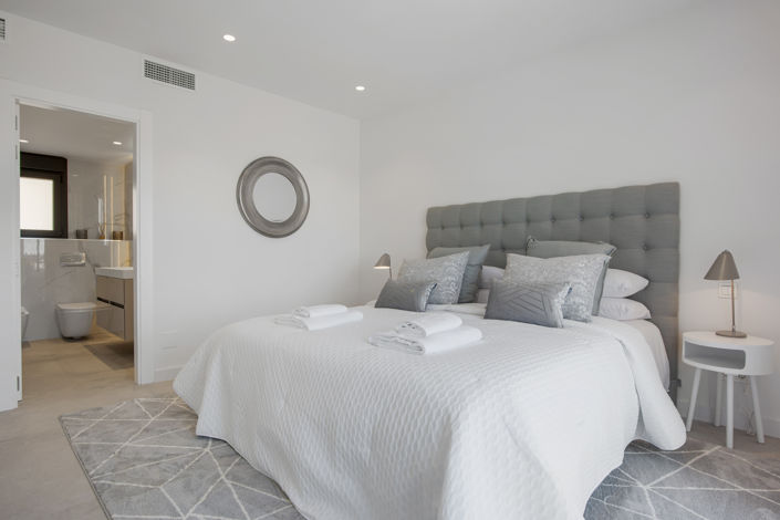 Image No.21-5 Bed Villa for sale