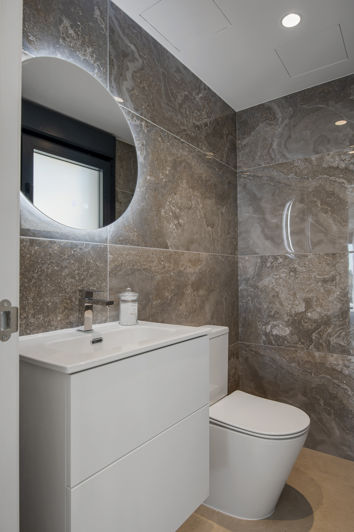 Image No.27-5 Bed Villa for sale