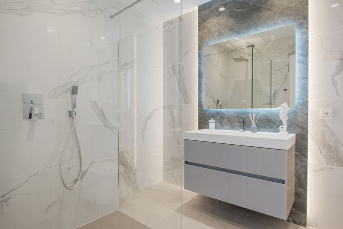 Image No.29-5 Bed Villa for sale