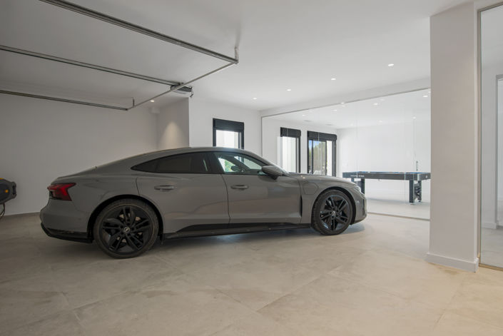 Image No.44-5 Bed Villa for sale