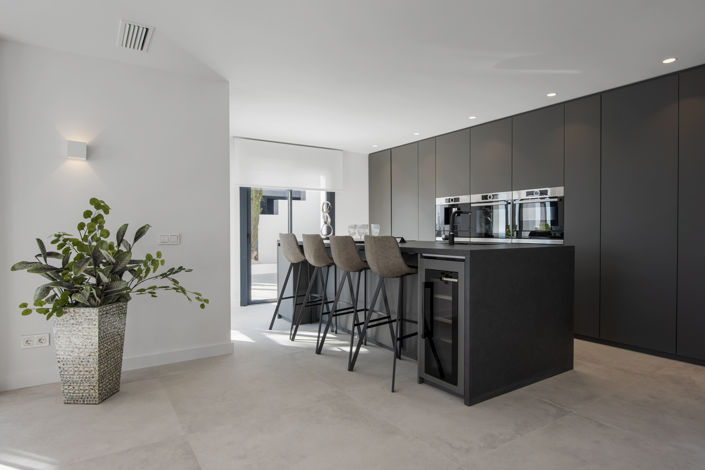 Image No.9-5 Bed Villa for sale