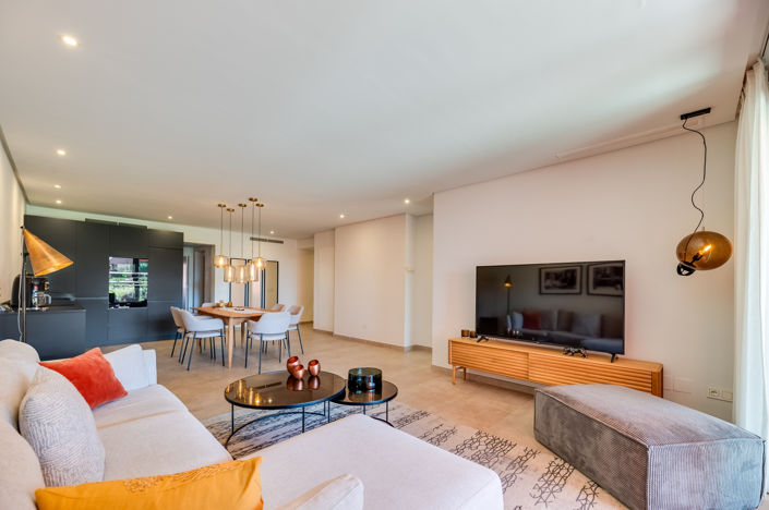 Image No.2-3 Bed Property for sale