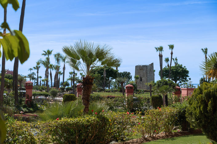 Image No.27-3 Bed Property for sale