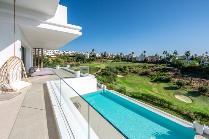 Image No.4-6 Bed Villa for sale