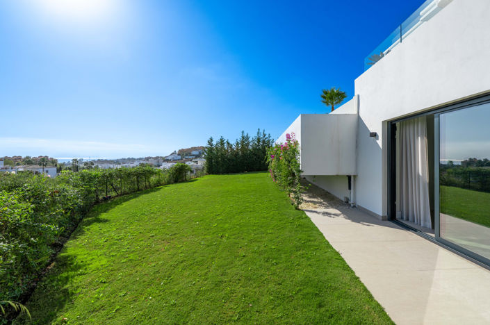 Image No.44-6 Bed Villa for sale