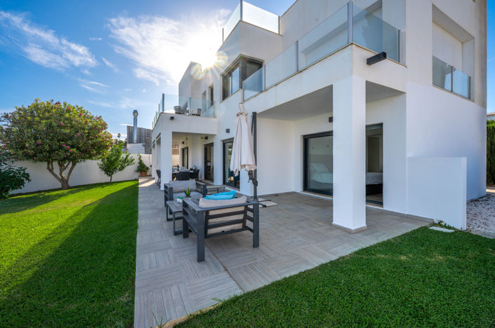 Image No.24-5 Bed Villa for sale