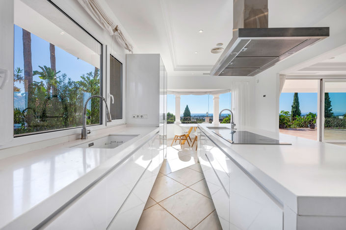 Image No.18-7 Bed Villa for sale