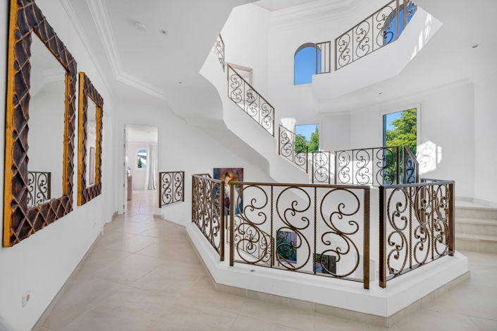 Image No.24-7 Bed Villa for sale