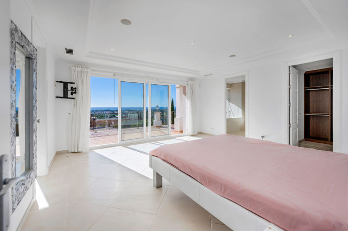 Image No.29-7 Bed Villa for sale