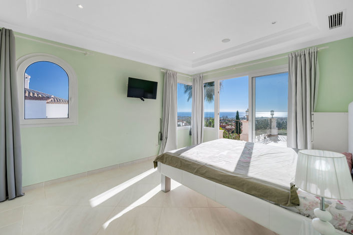 Image No.35-7 Bed Villa for sale