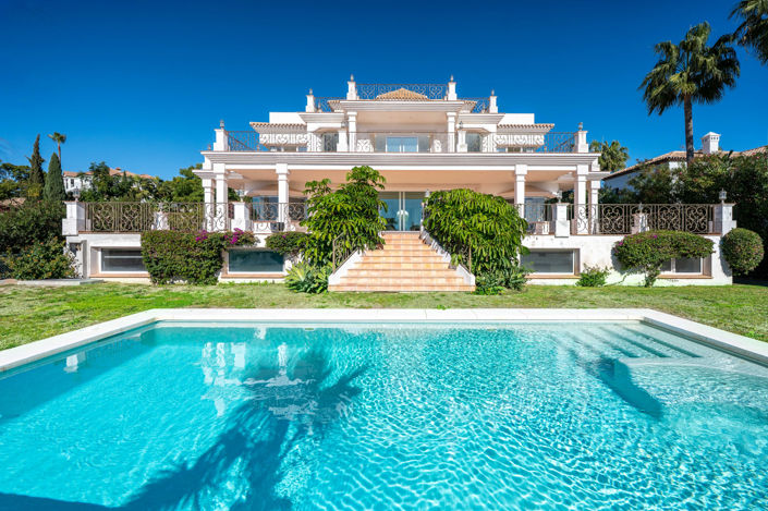 Image No.4-7 Bed Villa for sale