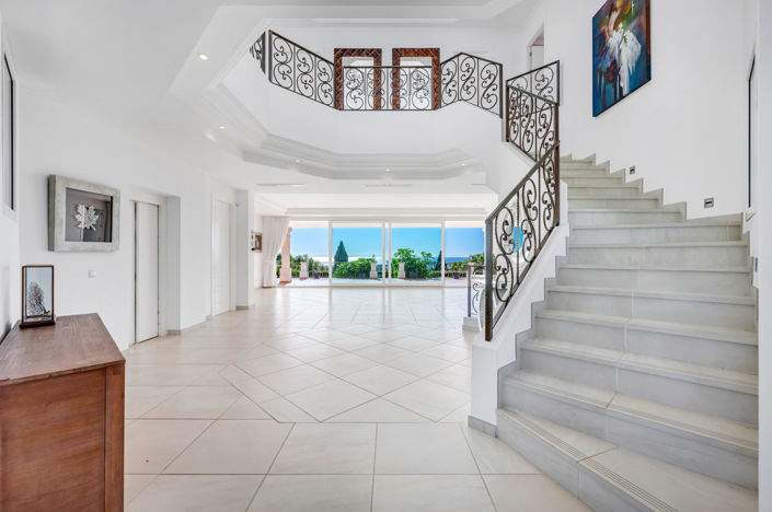 Image No.5-7 Bed Villa for sale