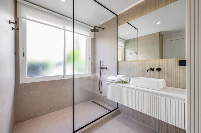 Image No.17-4 Bed Apartment for sale