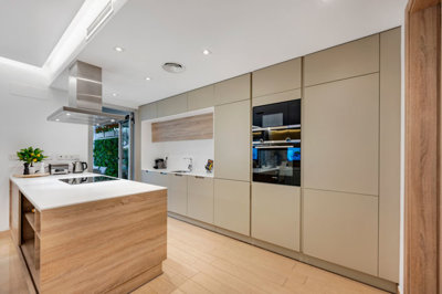 b98le8d7m9k3degpefzhs0lif8u4xzvzhwxtmggyekxx9