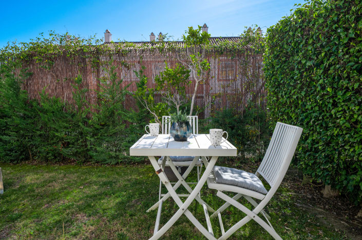 Image No.26-2 Bed Property for sale