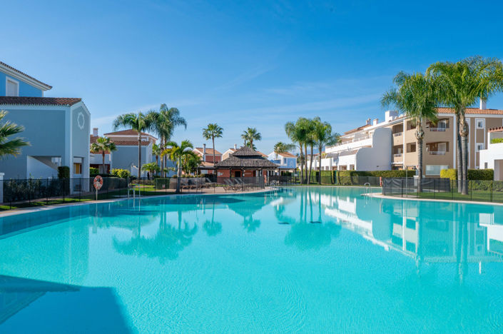 Image No.36-2 Bed Property for sale