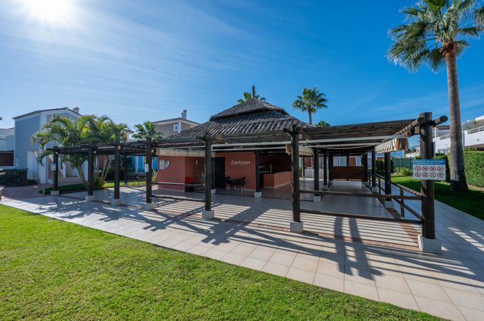 Image No.37-2 Bed Property for sale