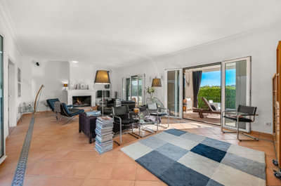 b98le8d7m9k3degpefzhs0lif8u4xzvzhwxtmggyekxx9