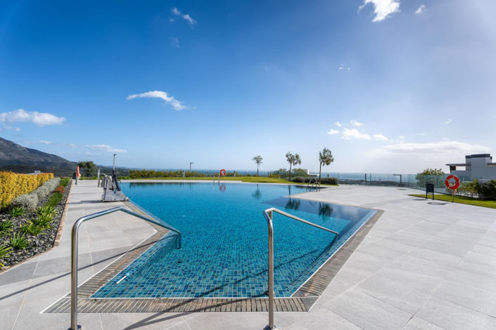 Image No.27-3 Bed Apartment for sale