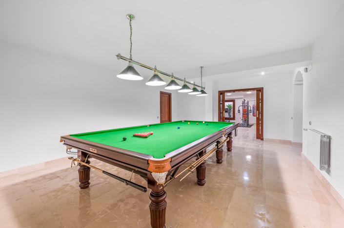 Image No.38-6 Bed Villa for sale