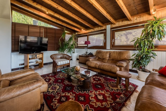 Image No.10-7 Bed Villa for sale