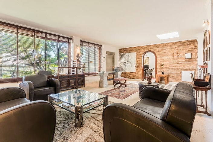 Image No.2-7 Bed Villa for sale