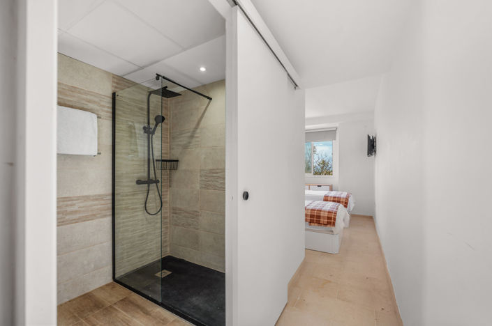 Image No.22-2 Bed Apartment for sale