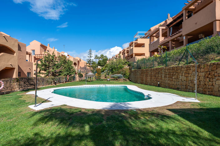 Image No.37-2 Bed Apartment for sale