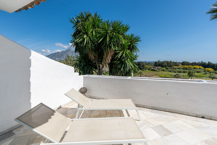 Image No.22-4 Bed Townhouse for sale