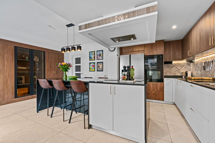 Image No.4-4 Bed Townhouse for sale