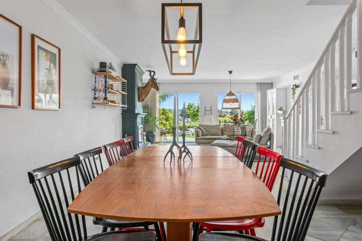 Image No.7-4 Bed Townhouse for sale