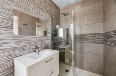 b98le8d7m9k3degpefzhs0lif8u4xzvzhwxtmggyekxx9