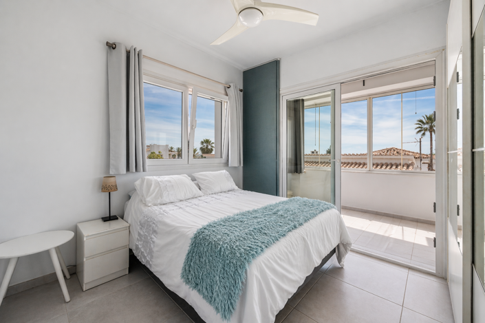 Image No.15-3 Bed Villa for sale