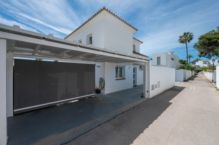 Image No.36-3 Bed Villa for sale