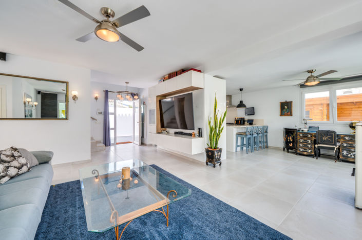 Image No.6-3 Bed Villa for sale