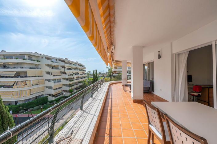 Image No.22-3 Bed Apartment for sale