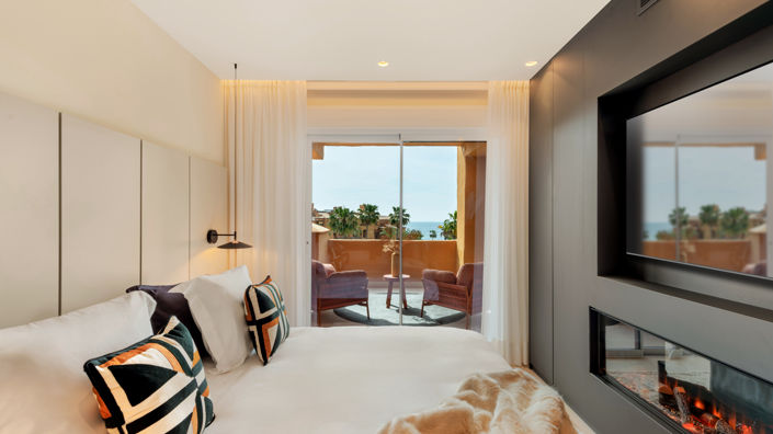 Image No.10-3 Bed Apartment for sale
