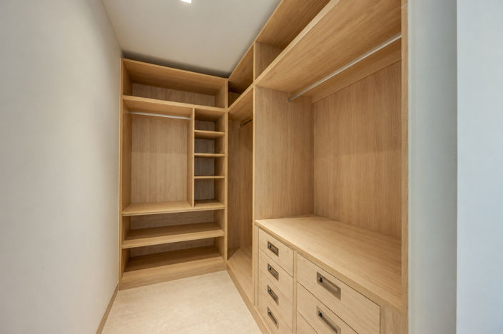 Image No.20-3 Bed Apartment for sale
