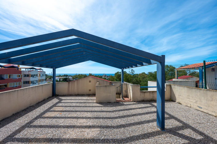 Image No.3-Penthouse de 2 chambres à vendre à Estepona