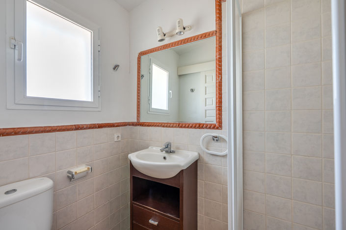 Image No.17-5 Bed Villa for sale